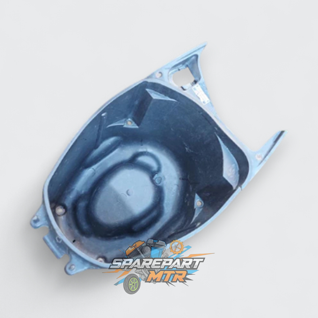 BOX BAGASI HELM OLD VARIO 125 KODE KZR ORIGINAL