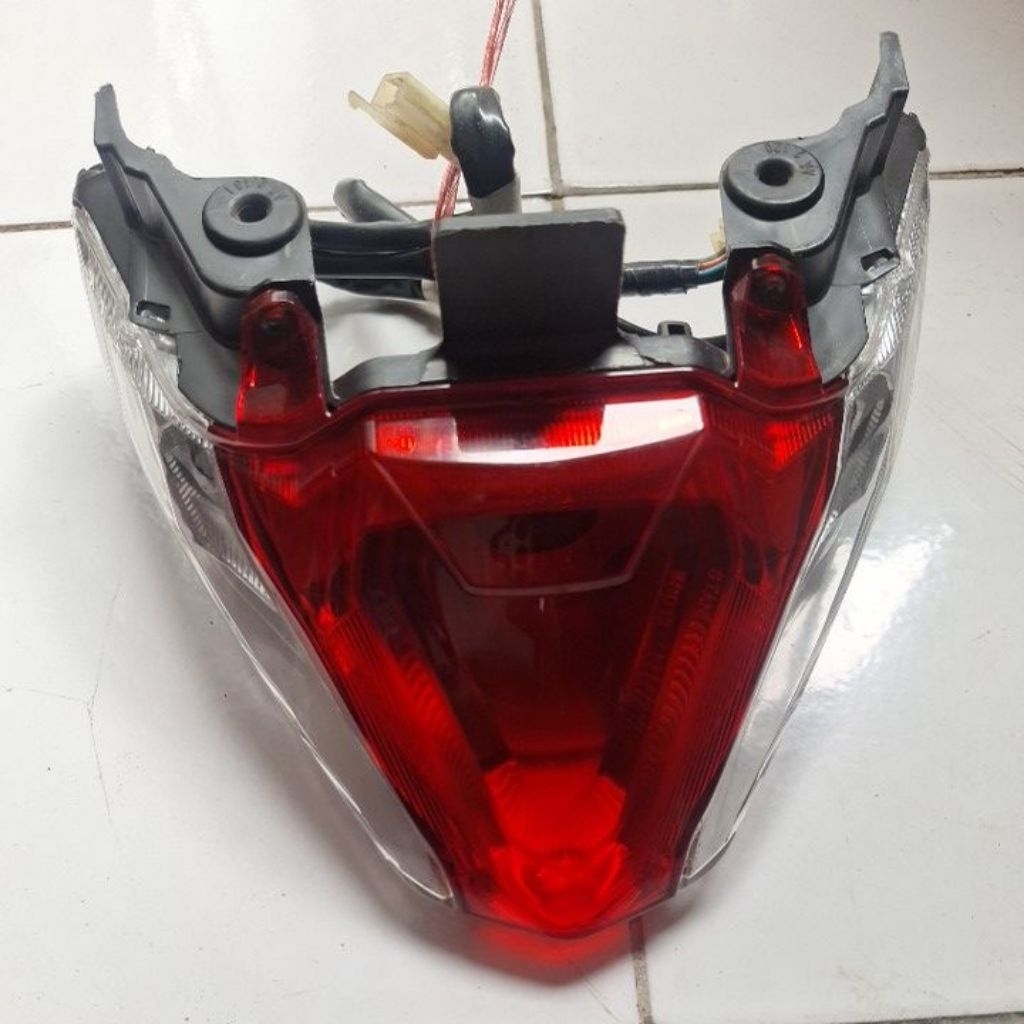 lampu rem belakang beat led beat delux beat street 2021-2024 bekas original