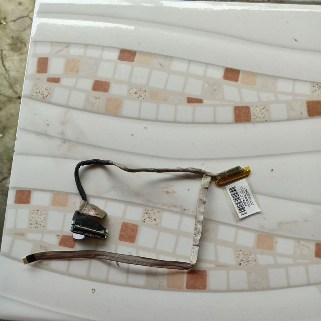 kabel fleksibel LCD Laptop HP Pavillion DM1