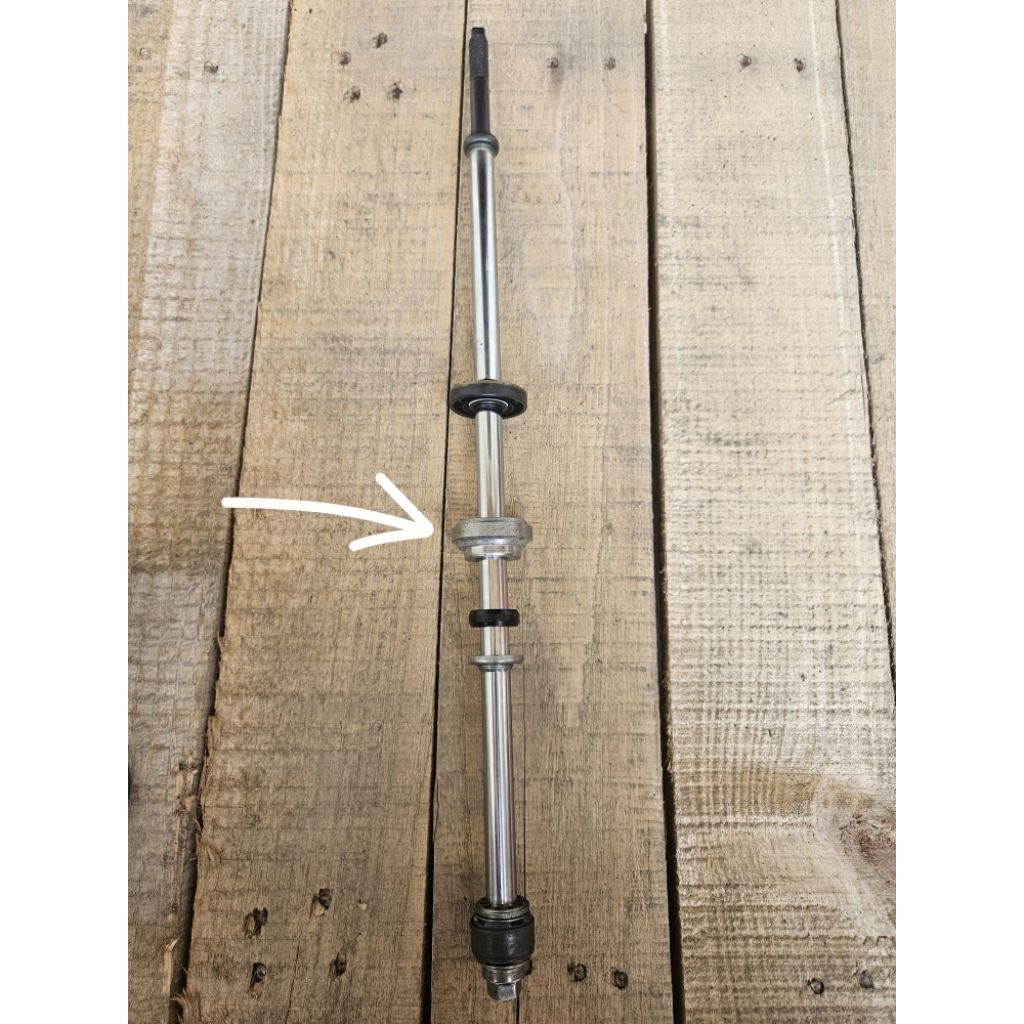 Dudukan Pipa Dalam Shock Belakang Mobil Agya Ayla Jazz Freed Brio Bantalan Piston Absorber Original