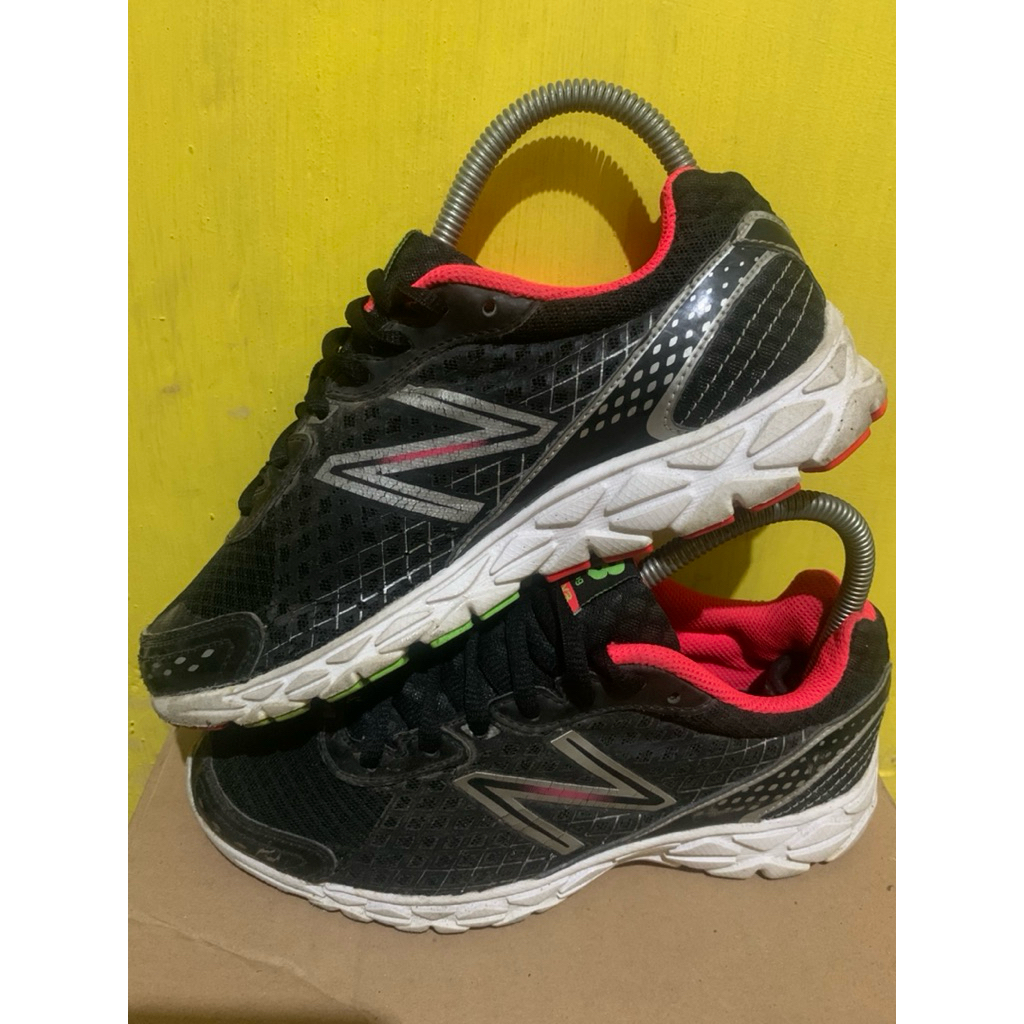 Preloved Sepatu (36)