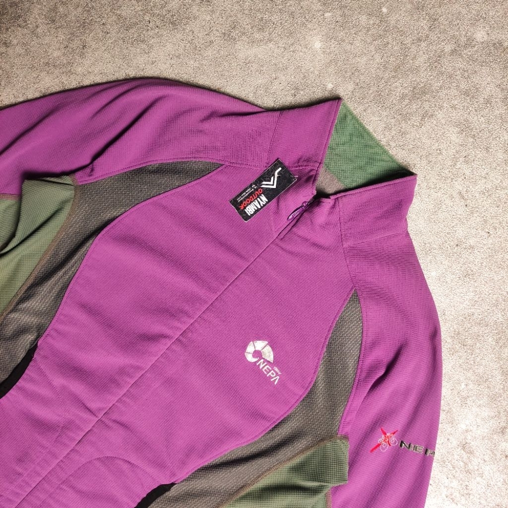 Baselayer Outdoor NEPA [NYB420] Lengan Panjang Bahan Tipis Quickdry Ringan Dan Cepat Kering Saat Men