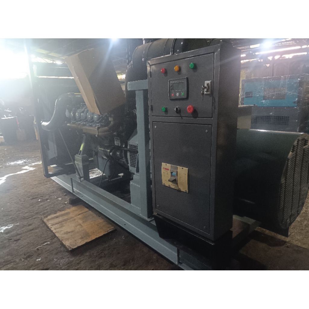 genset MAN 500 kva tipe open second bekas
