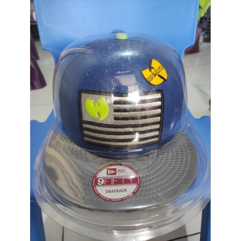 topi wutang x new era