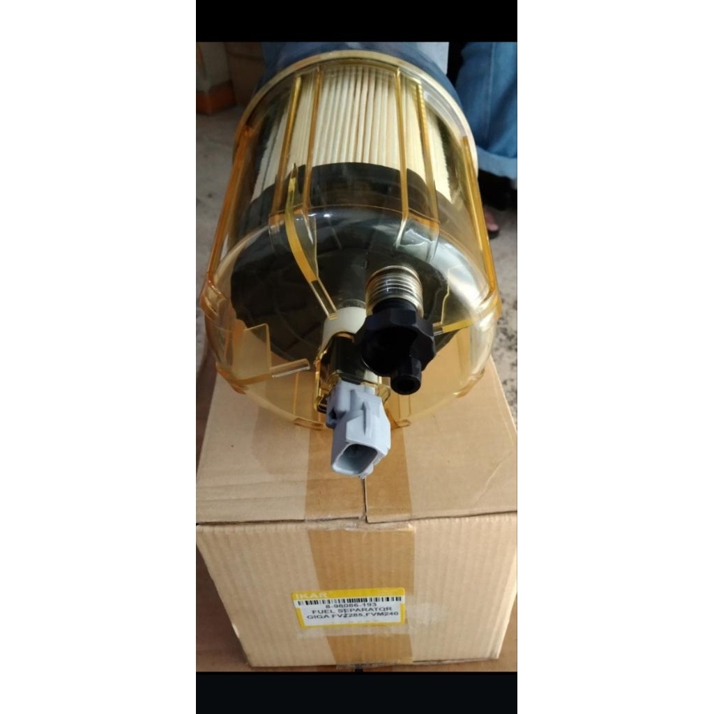 fuel separator saringan solar assy komplit isuzu giga FVZ285 FVM240 Giga