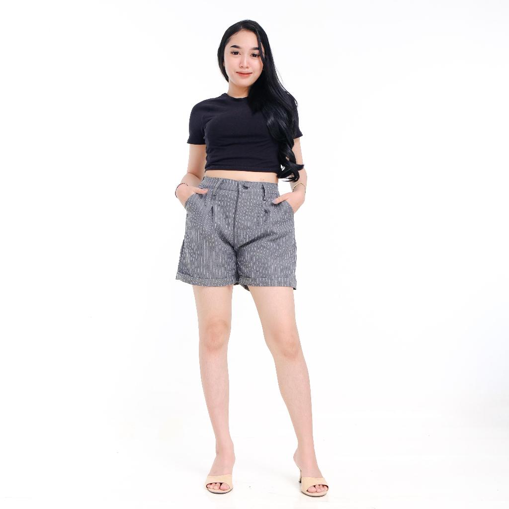 Celana Pendek Wanita Korea Style Katun Jumbo || Hotpants Wanita Korea Style Katun Elastis
