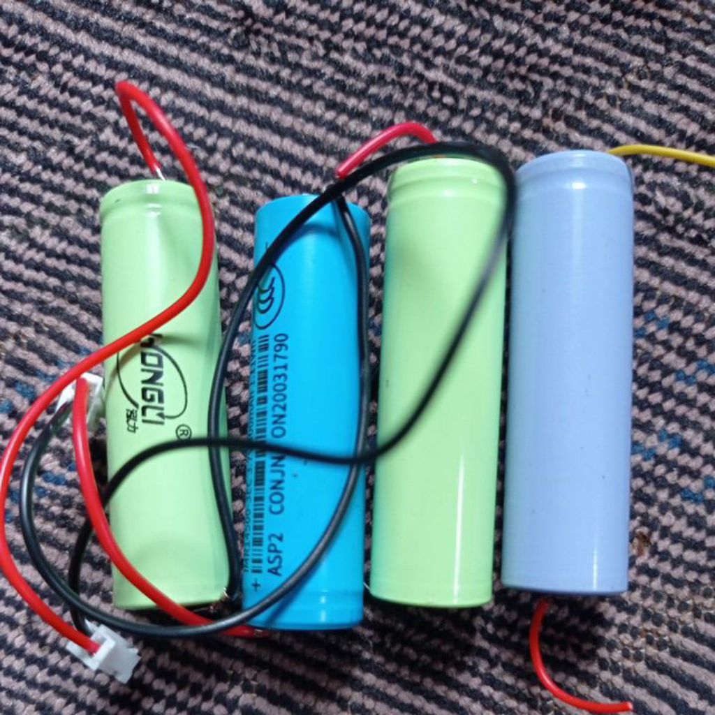 Baterai 14500 / AA 3,7V  baterai rechargeable Bisa Dicas