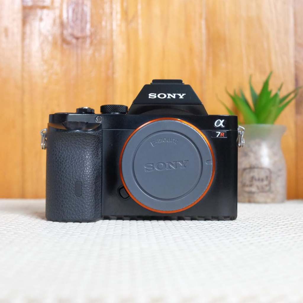 Kamera SONY A7R Mark i A7R classic Second Bergaransi 100%