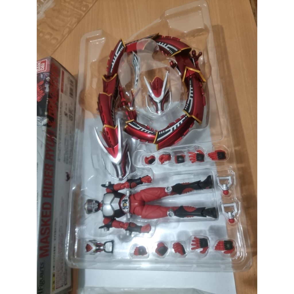SHF KAMEN RIDER RYUKI BIB