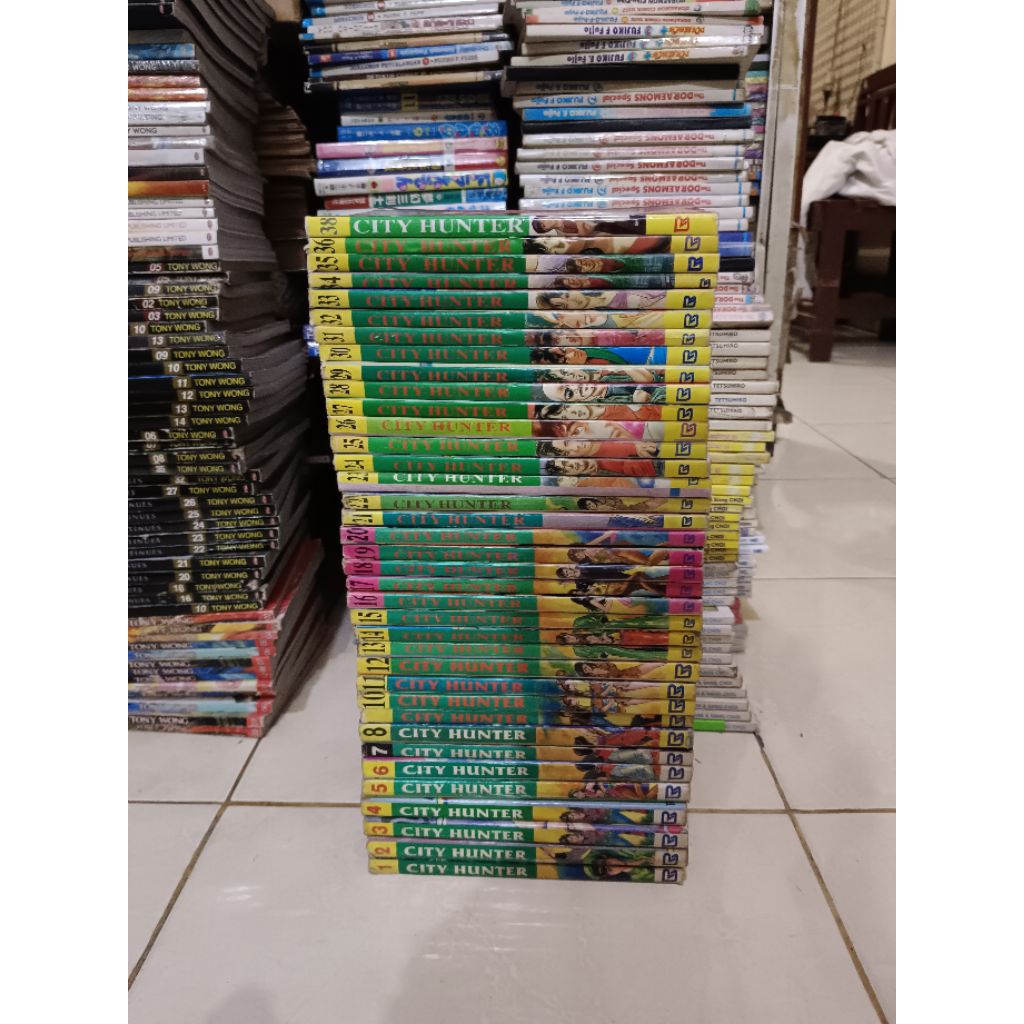 Komik Rajawali Grafiti - Detektif kocak : City Hunter 1-38 (37 Komik) - Minus No.37
