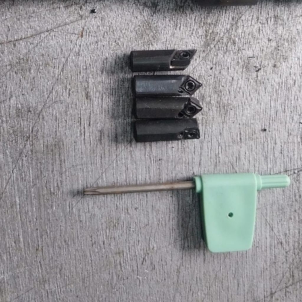 

4pcs pisau sudut pakai insert