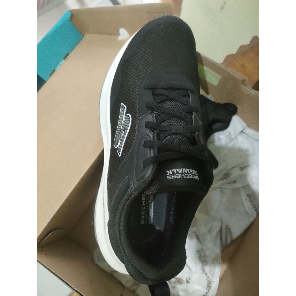 sepatu Skechers cewek