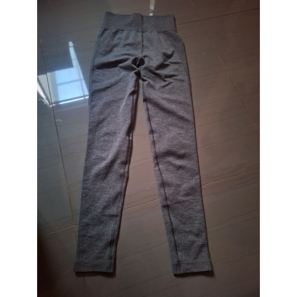 GYM SHARK Legging olahraga wanita