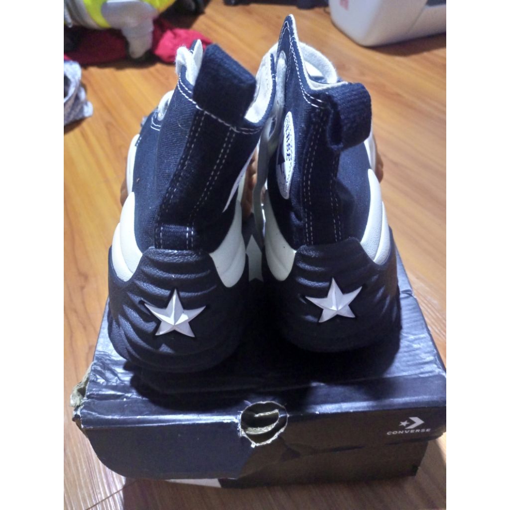 Original Converse sepatu wanita