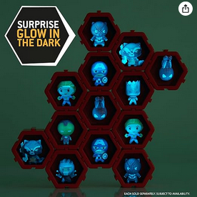 Mattel NANO PODS Connectable Collectable Marvel Surprise Toy Character Figure Inside Attached Pod, C