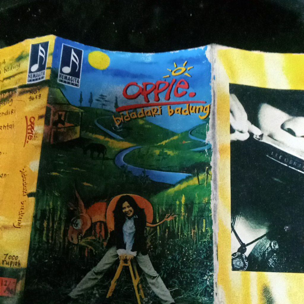 kaset pita OPPIE ANDARESTA V203