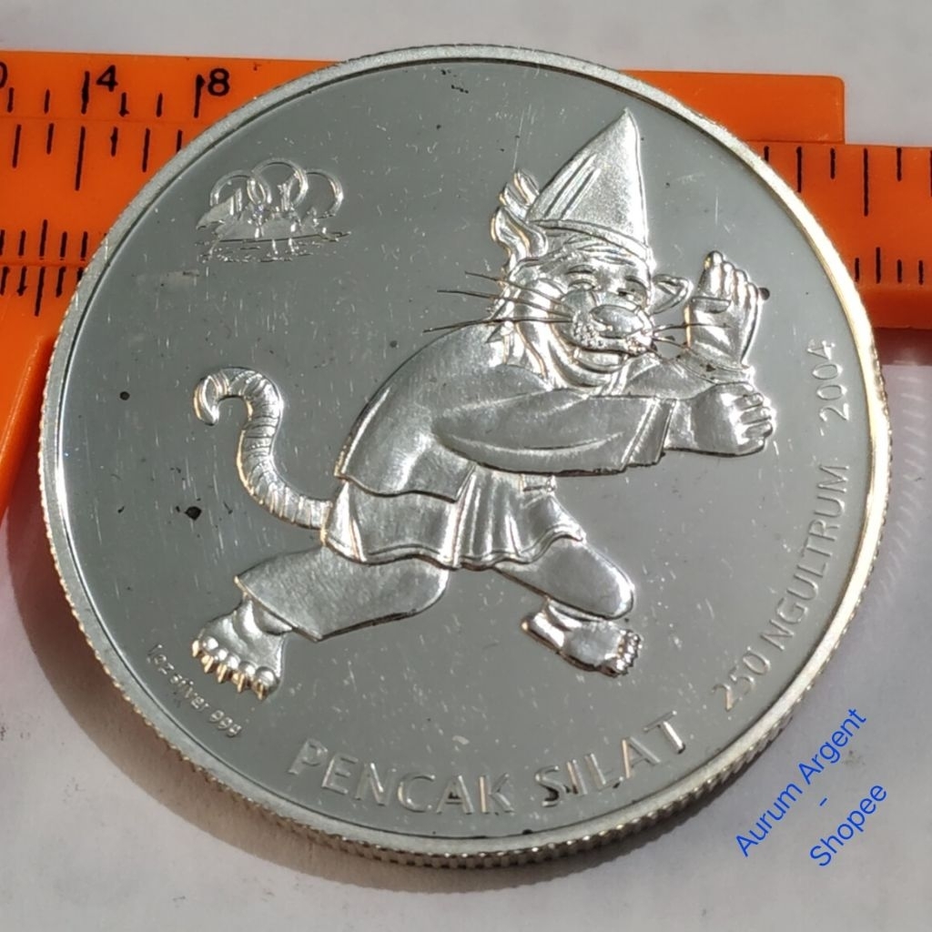 AA.212-- 1 PC KOIN PERAK ASLI 250 NGULTRUMS BHUTAN - PENCAK SILAT -- SILVER COIN --