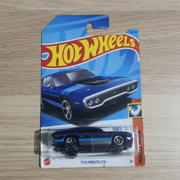 Hot Wheels 71 plymouth gtx Biru
