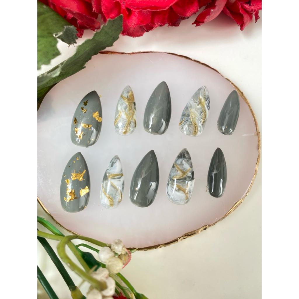 Kuku palsu nail art press on nail wedding wisuda simpel color model marble