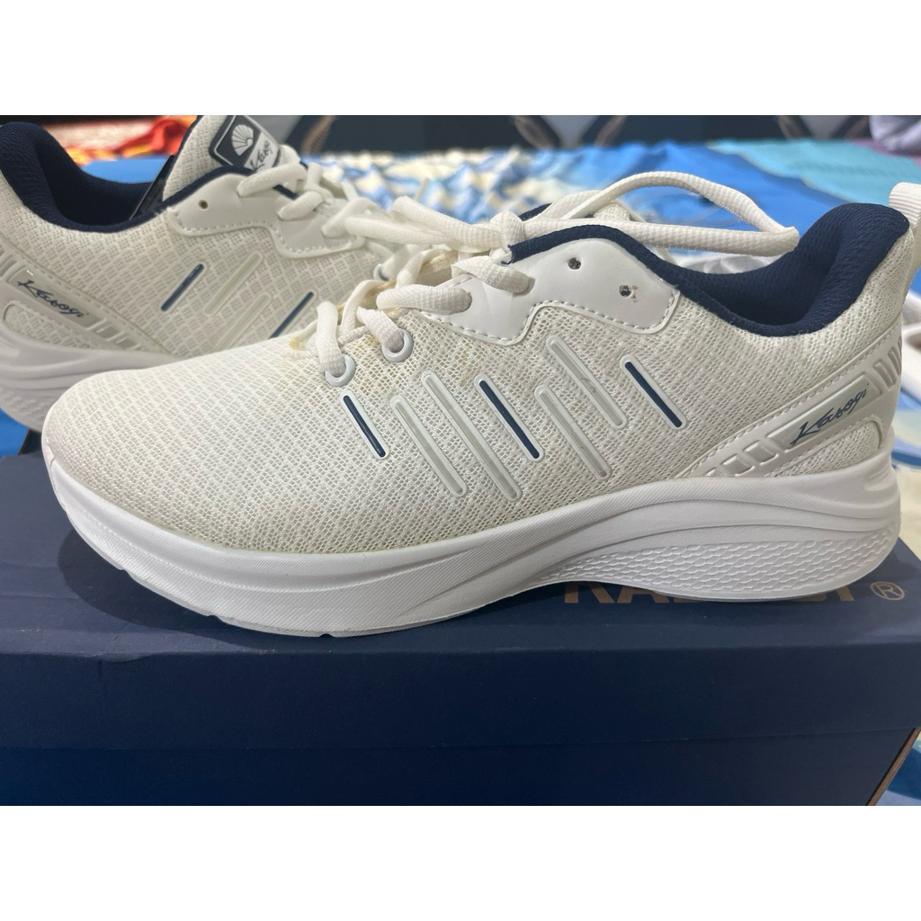 Sepatu wanita Kasogi