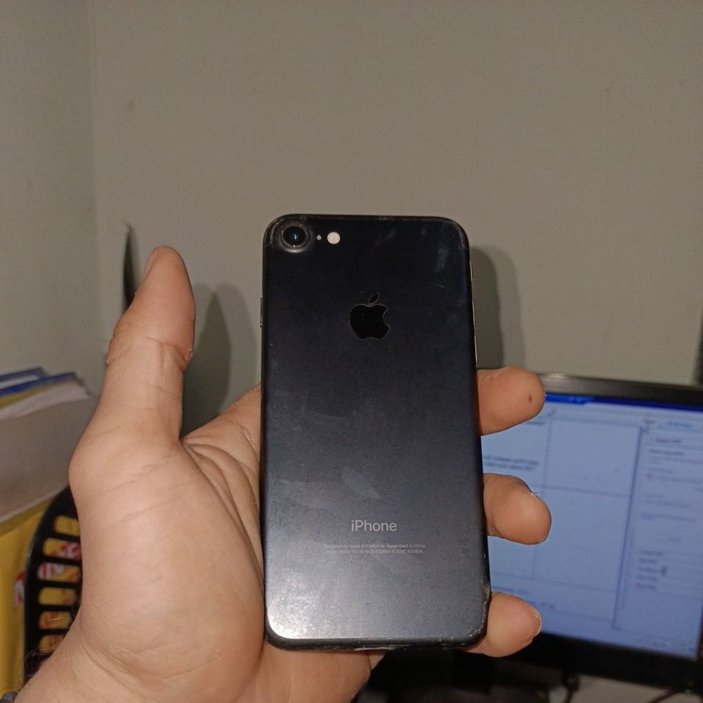 Handphone Iphone 7 batangan kanibalan