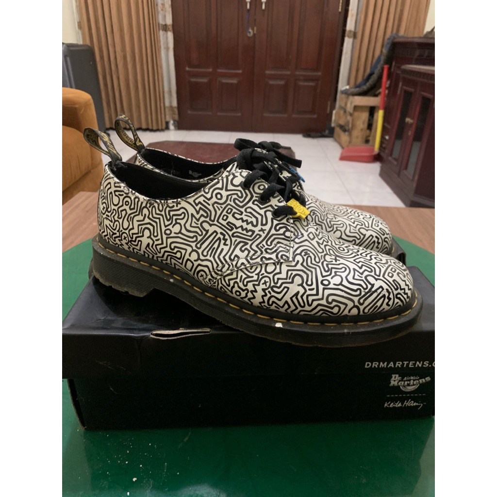 dr martens x keith haring
