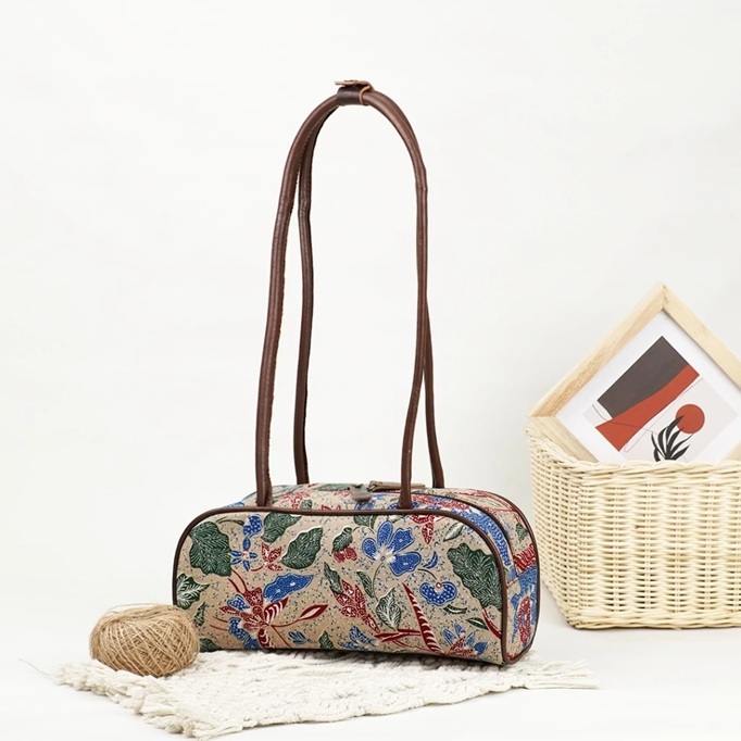 Mleding Tas tangan jinjing Batik Handmade Vintage Style Kombinasi Kulit Sapi Asli Cocok untuk casual