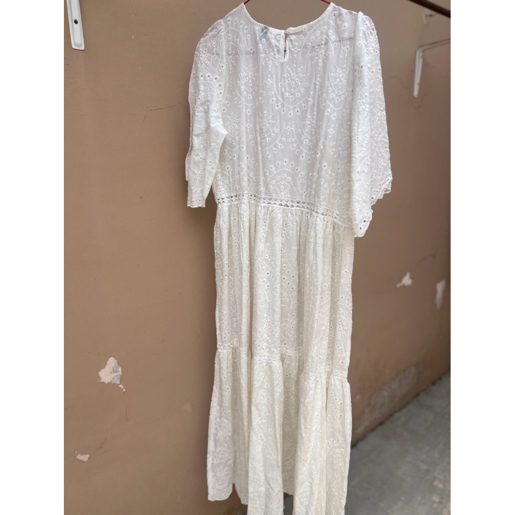 Preloved Dress Pantai Putih Bali