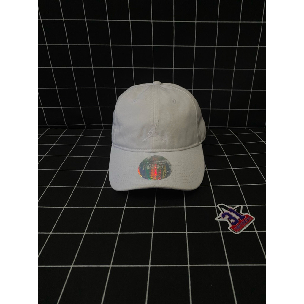 

Topi Second Jordan Youth #050 | Thirtyone.2nd