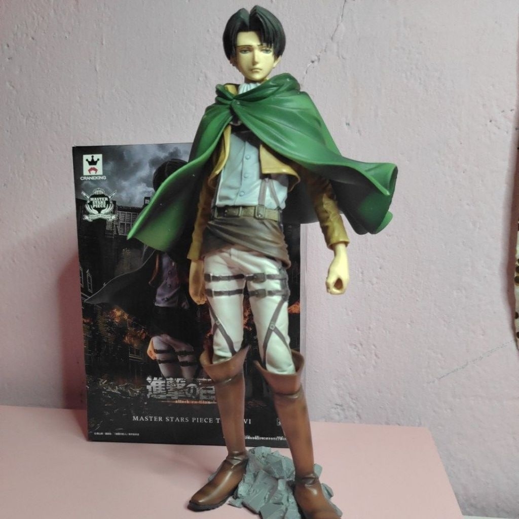 Figure Levi Original Anime Attack on Titan Preloved