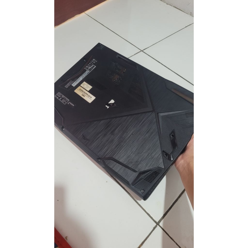 MSI GF63 THIN CORE i5 gen9 mati total