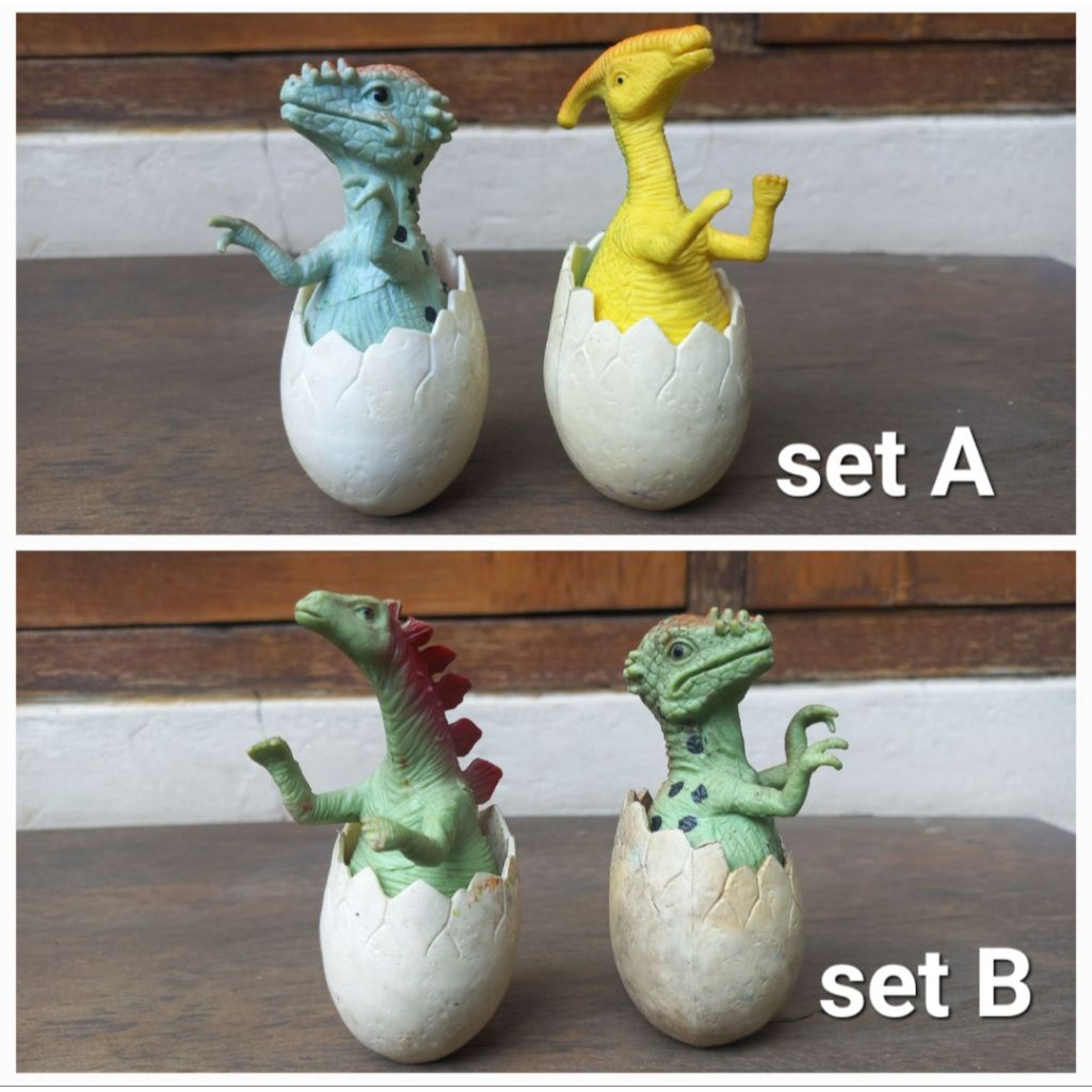 Figure Mainan set dapat 2pc Dinosaurus menetas dari Telur