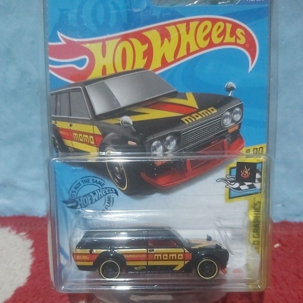 Hotwheels Datsun bluebird wagon 510