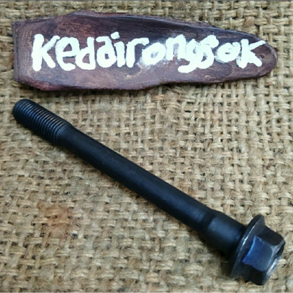 baut cylinder head toyota kijang kotak 4k kijang super 5K..ori baru