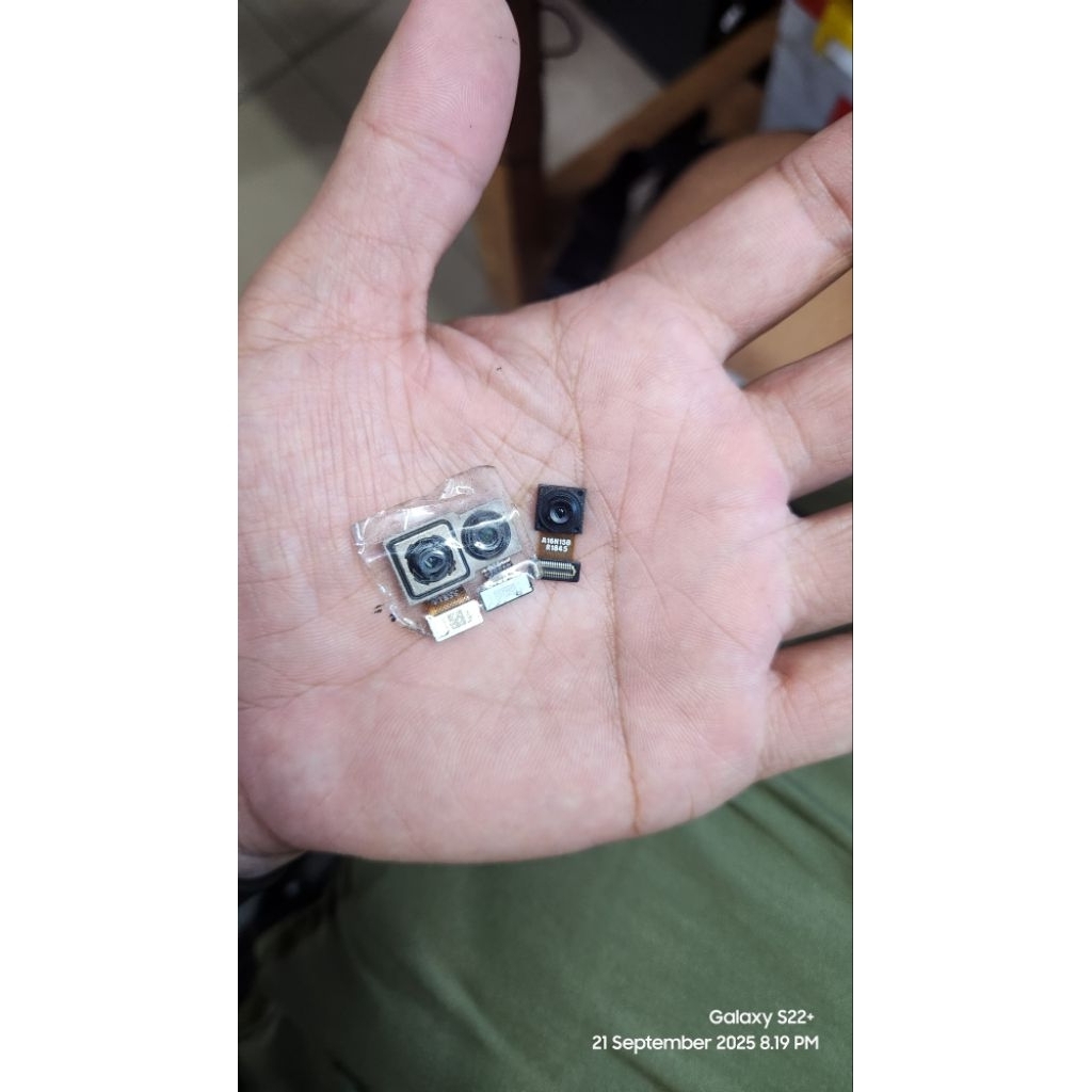 Kamera depan/belakang oppo F9 copotan