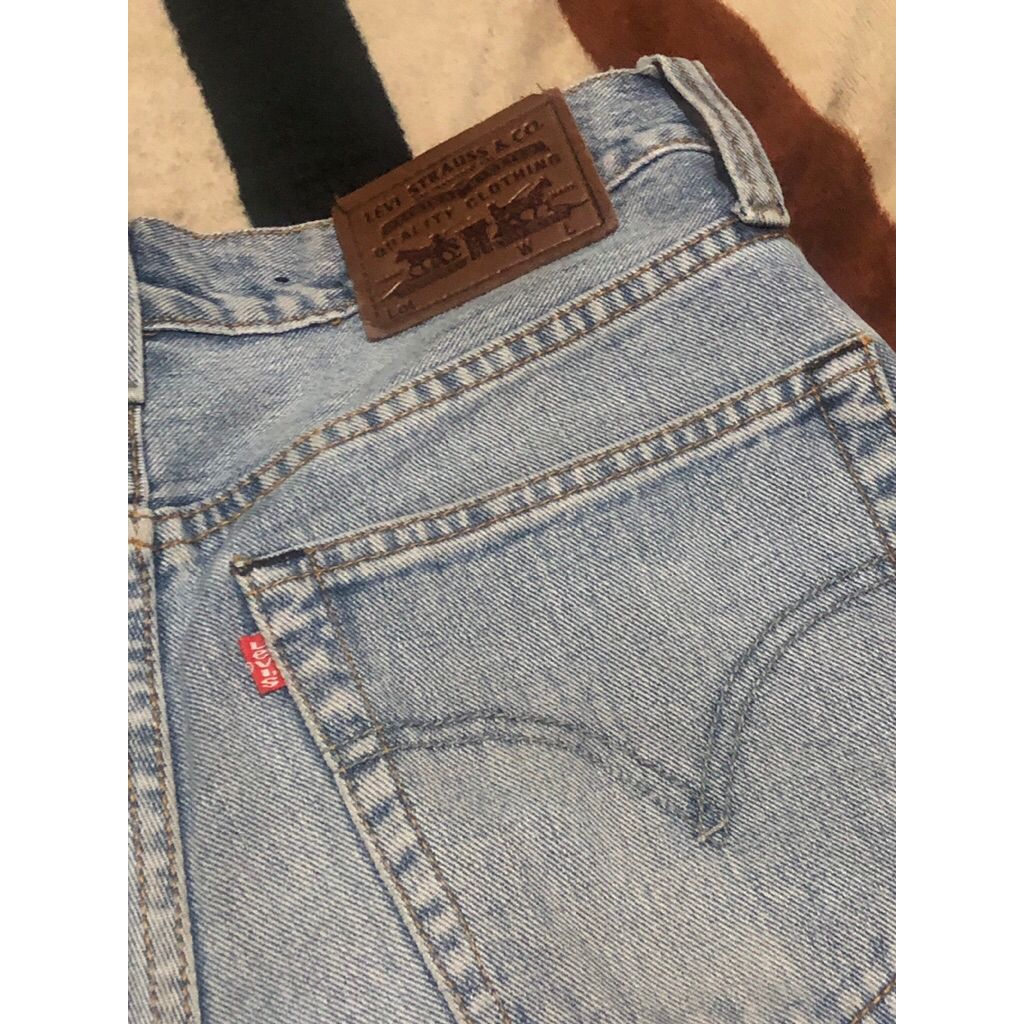 PRELOVED LEVIS