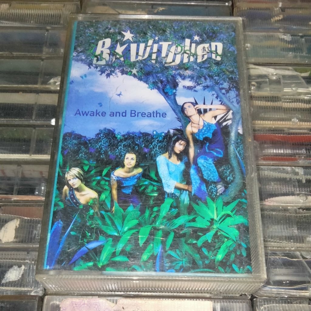 Kaset B'Witched Awake and Breathe