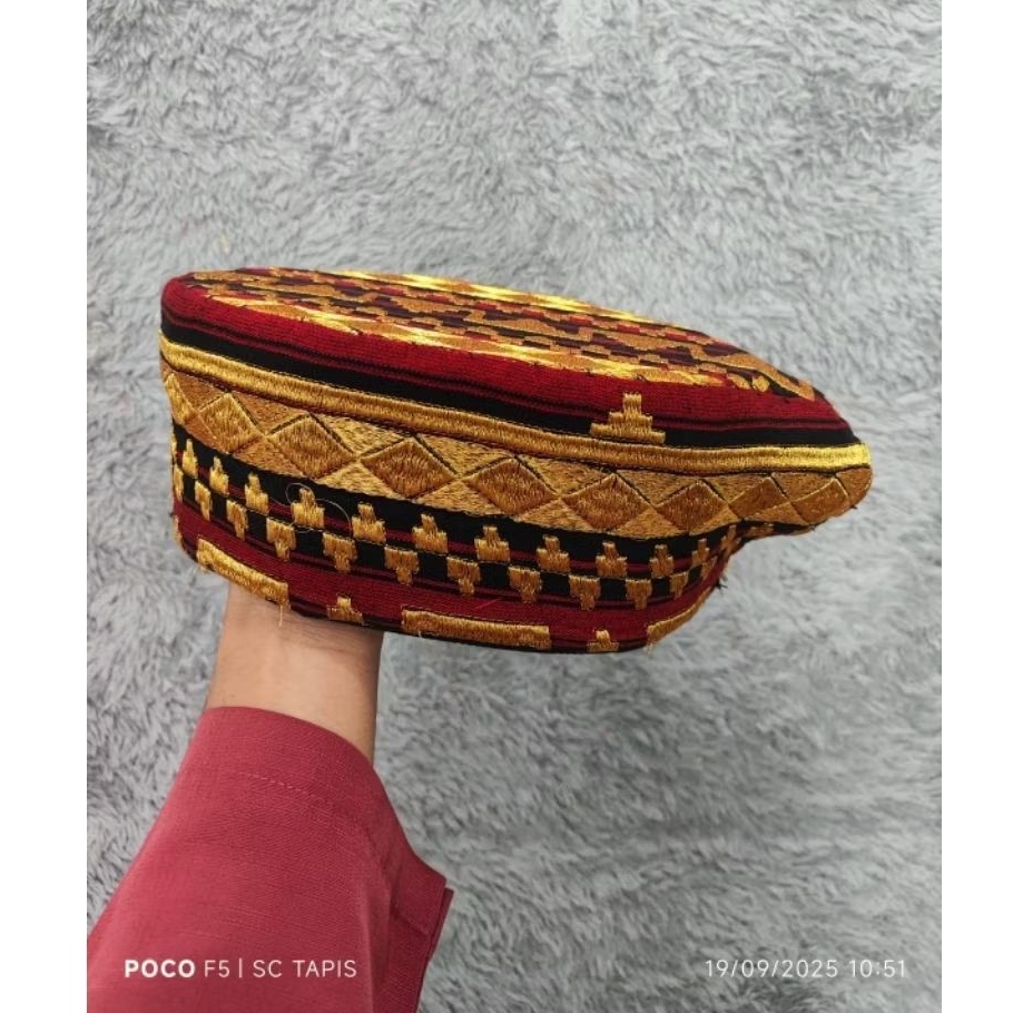 Peci kopiah songkok topi tapis lampung manuk meghem bordir motif abung bordir tenun
