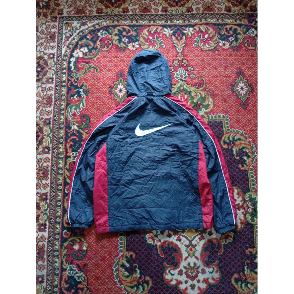 Nike Big Logo Bordir