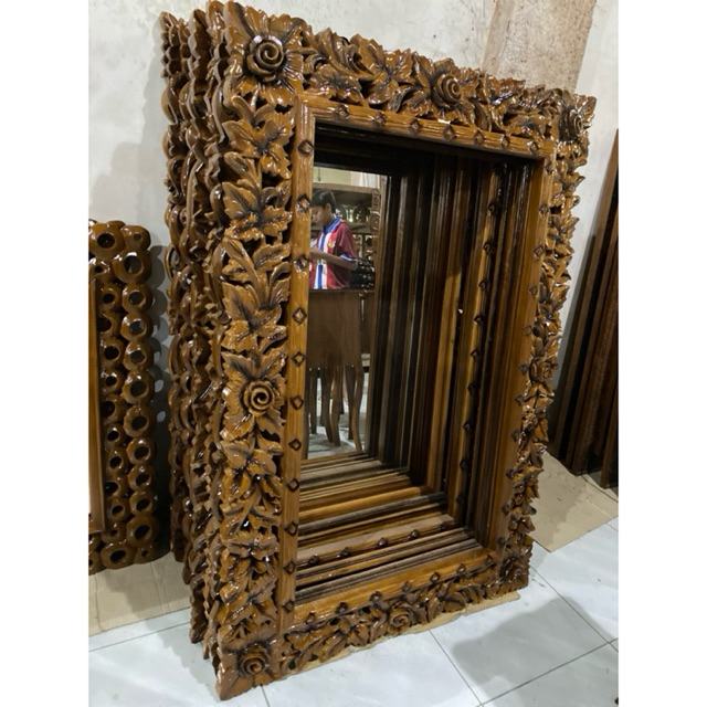figura cermin kaca kayu jati solid ukuran 120x80 natural loster