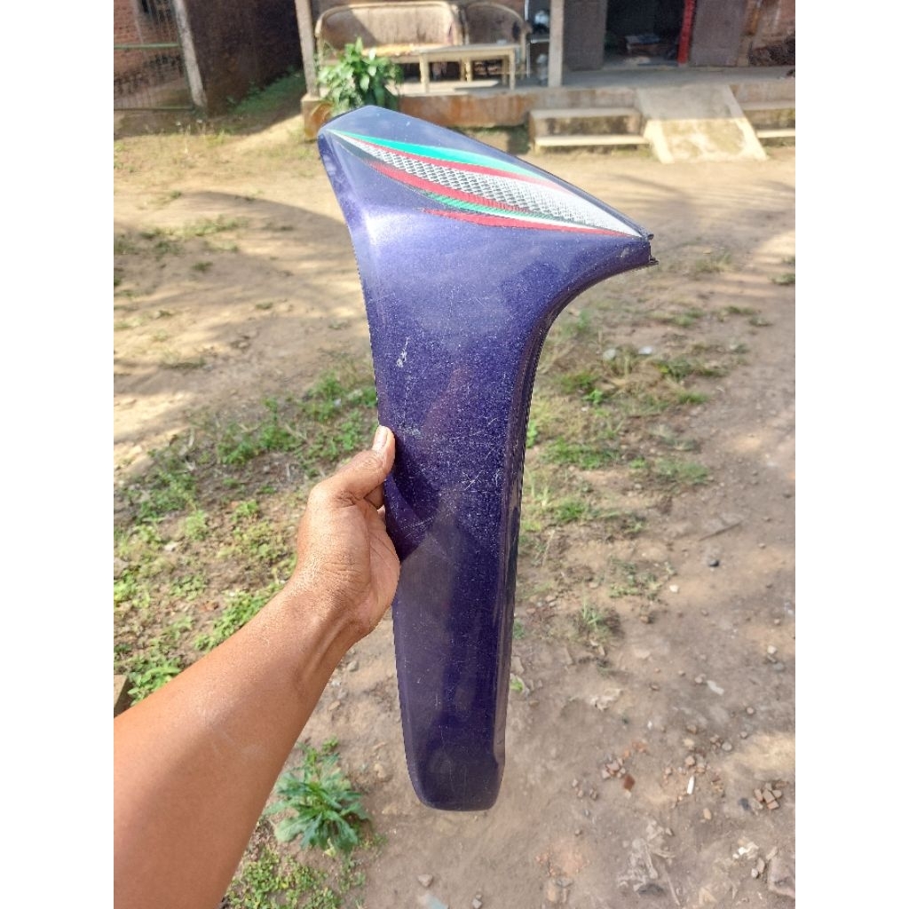 Sayap Luar Supra Lama Warna Ungu Sebelah Kanan Original