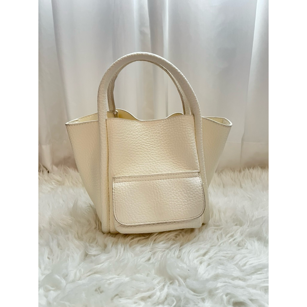 (PRELOVED) DIKAU-PALERMO BAG