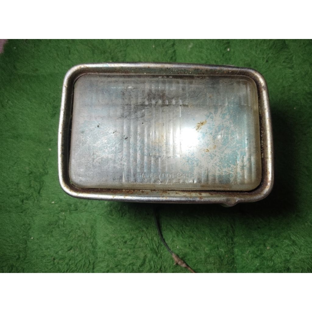 LAMPU DEPAN HEADLAMP SUZUKI TS125