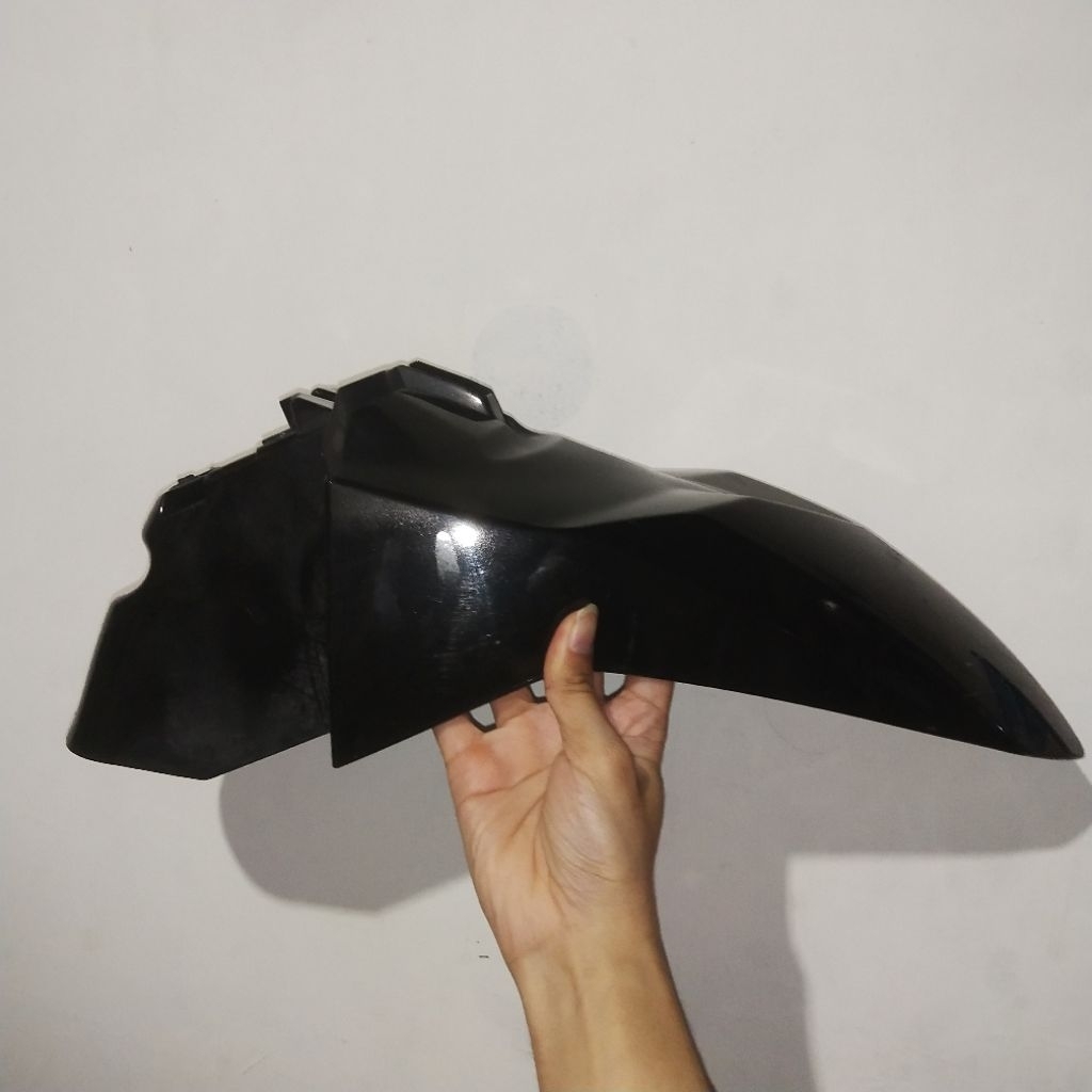 SLEBOR DEPAN MOTOR MIO M3 BEKAS MURAH . SELEBOR MONTOR YAMAHA SEKEN MULUS TAPI MINUS ADA RETAKAN.