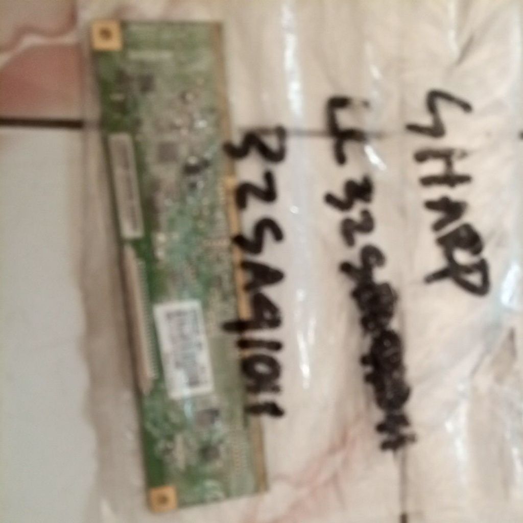 ticon tv sharp lc 32SA41011