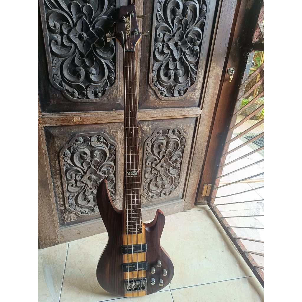 BASS ELECT VGS COBRA SELECT