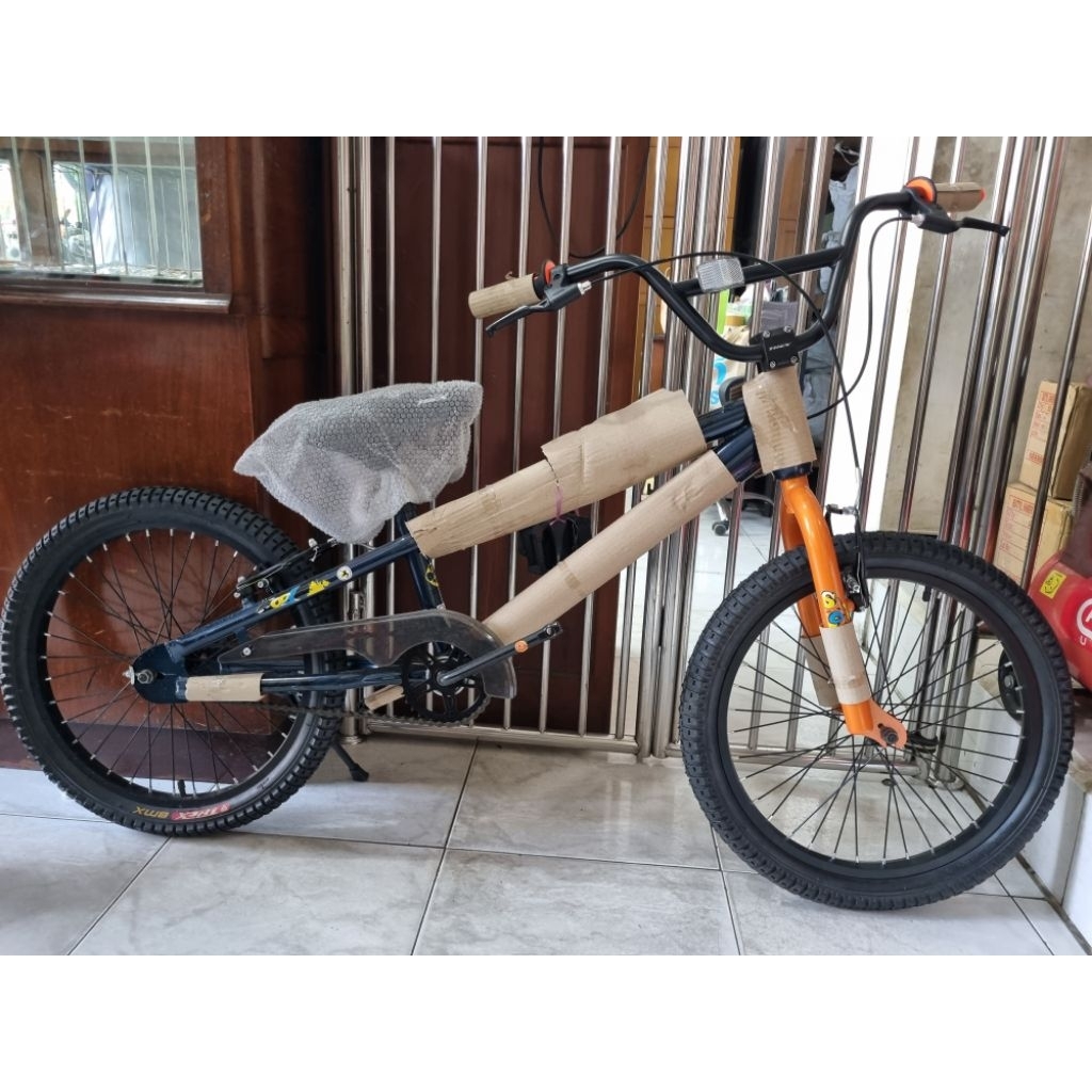 SEPEDA BMX 20 TREX ONYX 2.125
