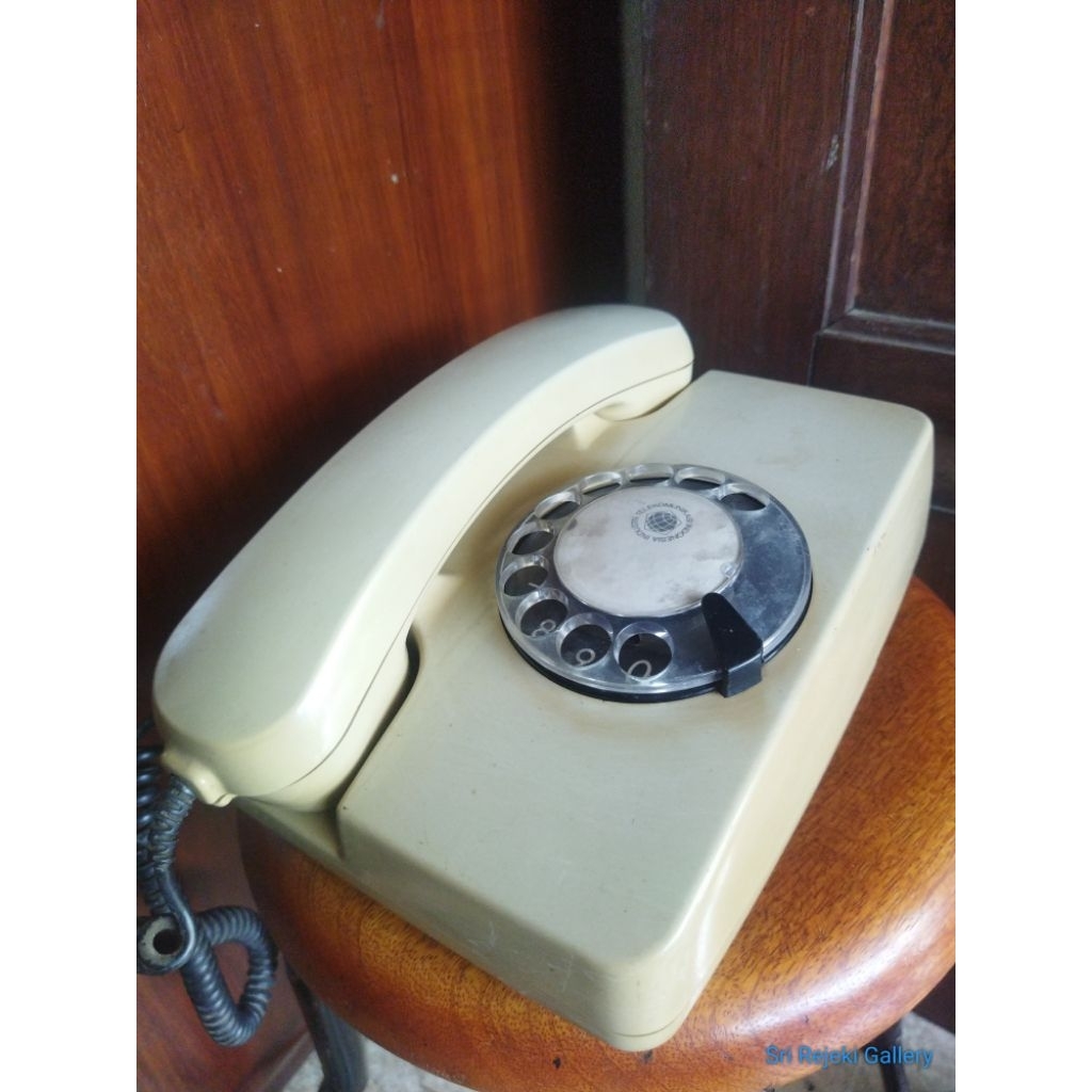Telepon Putar Kotak Telkom Jadul Vintage