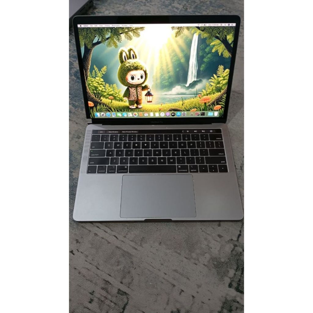 MacBook Pro 13" 2019 TouchBar— Core i7 / 16GB / 512GB