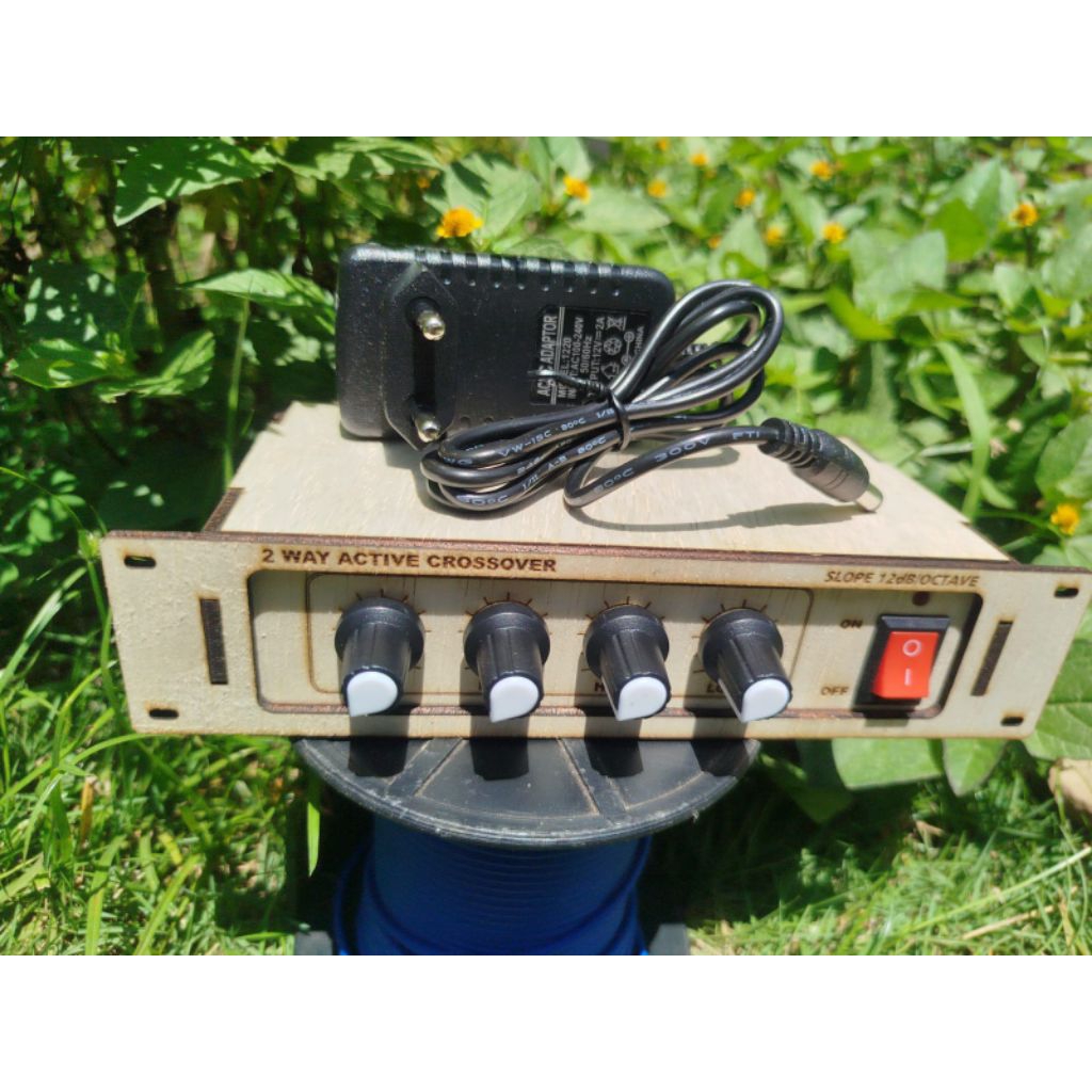 CROSSOVER AKTIF 2 WAY PEMISAH SUARA SUBWOOFER DAN MIDDLE AKSESORIS AUDIO